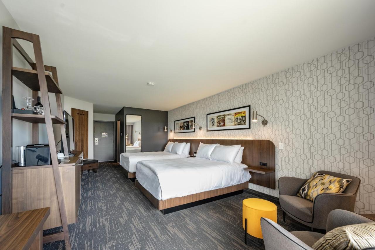 Hotel Verso Magog ภายนอก รูปภาพ