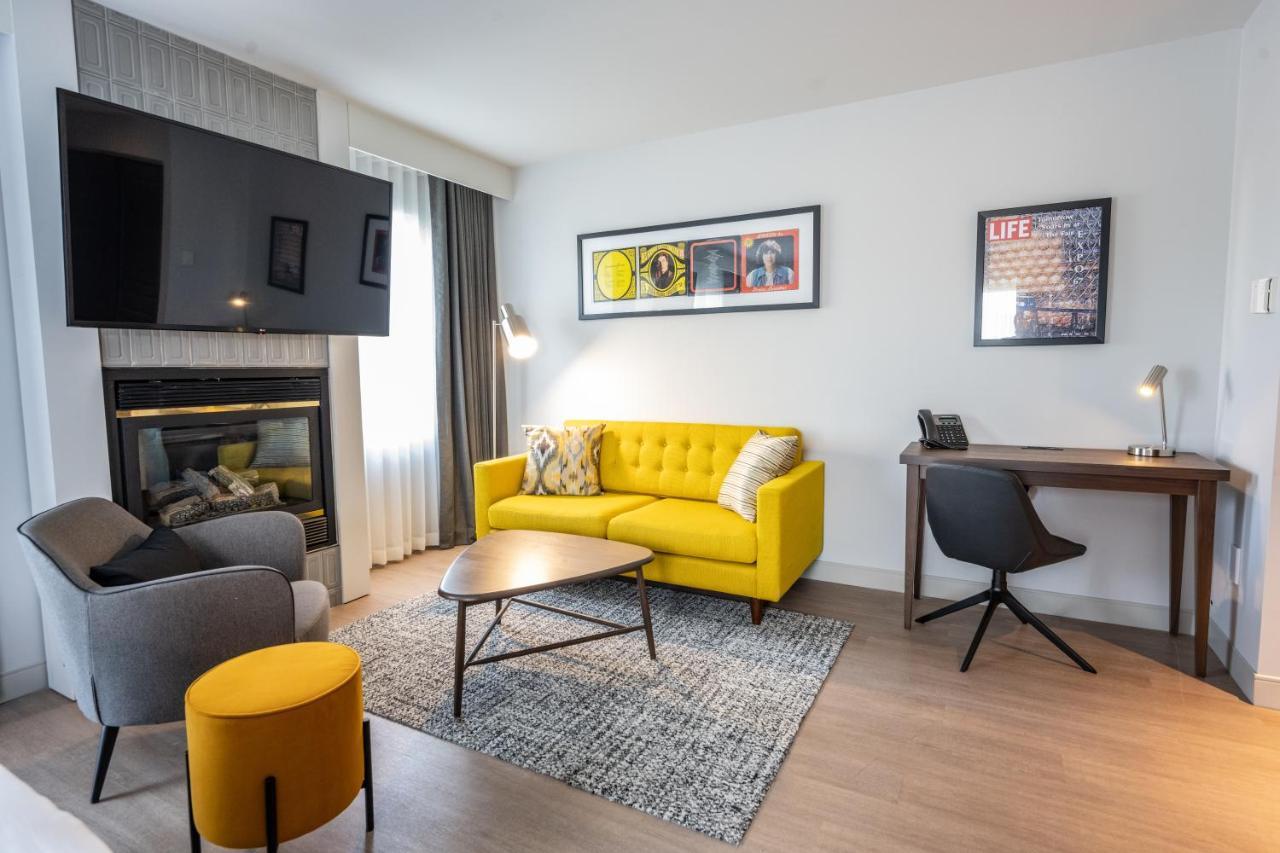 Hotel Verso Magog ภายนอก รูปภาพ