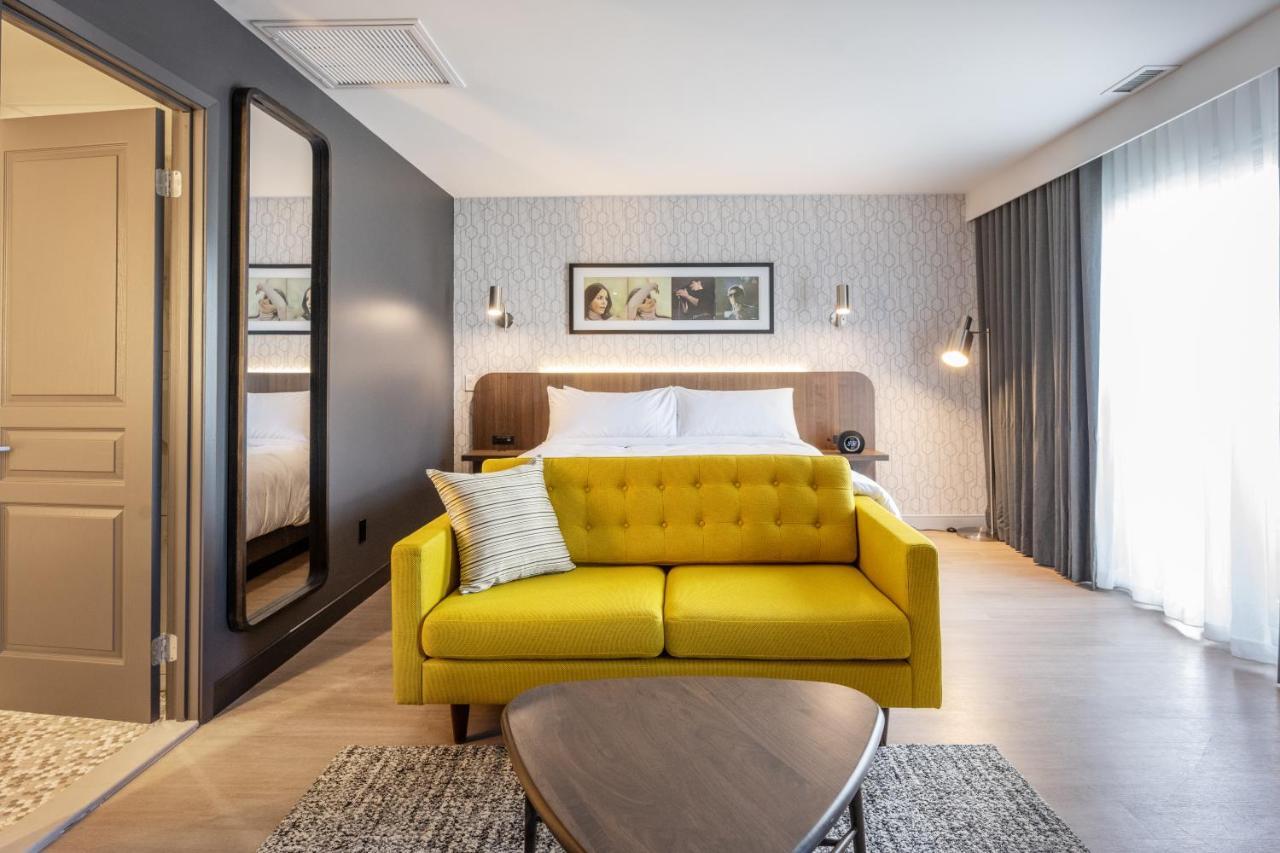 Hotel Verso Magog ภายนอก รูปภาพ