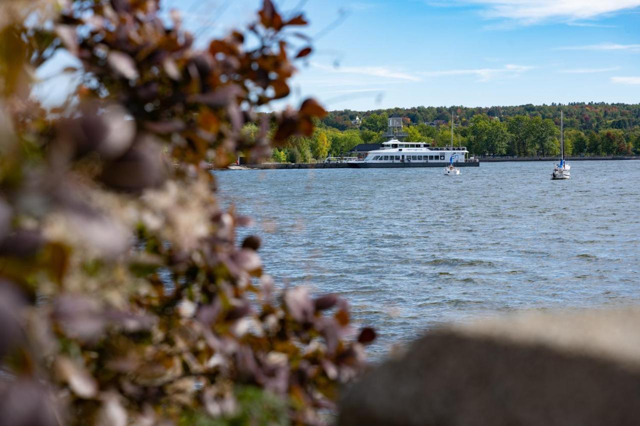 Hotel Verso Magog ภายนอก รูปภาพ