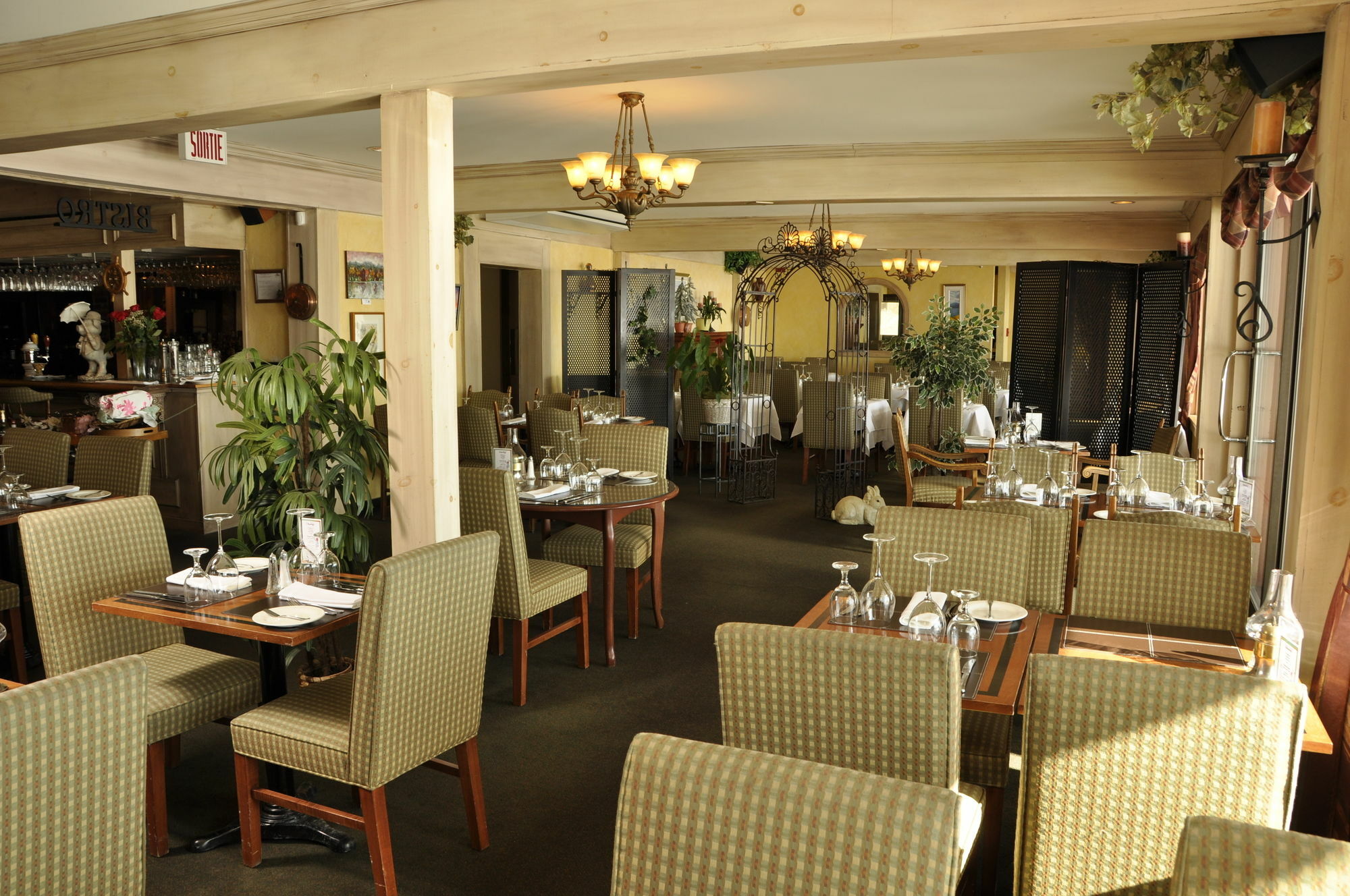 Hotel Verso Magog ภายนอก รูปภาพ