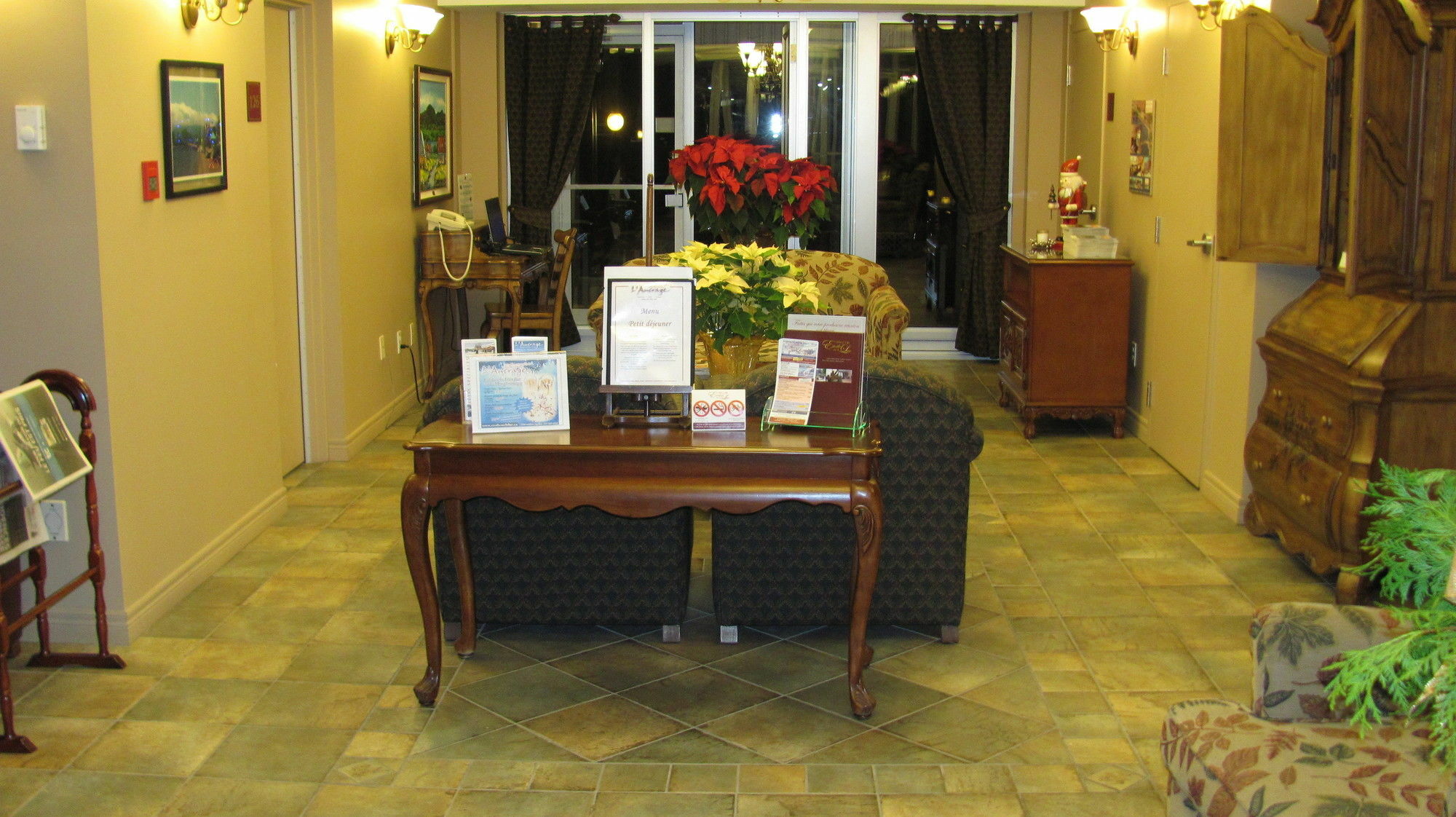 Hotel Verso Magog ภายนอก รูปภาพ